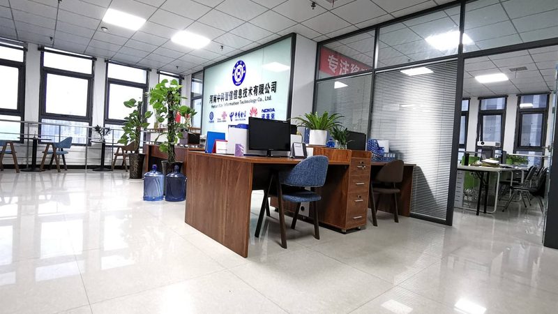 如何选择合适的软硬件批发供应商：关键要素解析**