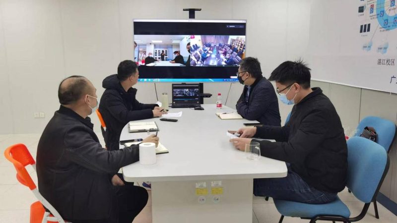 在选择远程支持方案时，中小企业应关注以下几个方面：